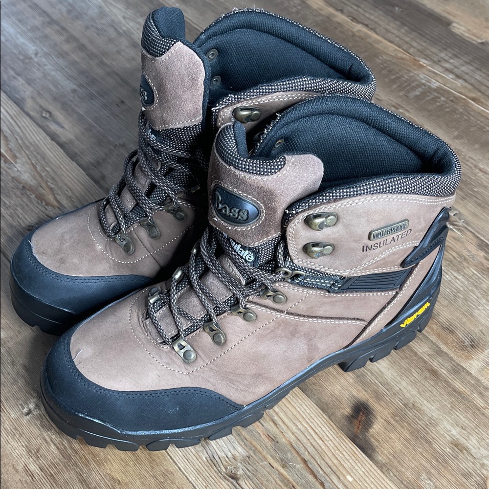 Bass Thinsulate Waterproof Insulated Boots Vibram Soles
